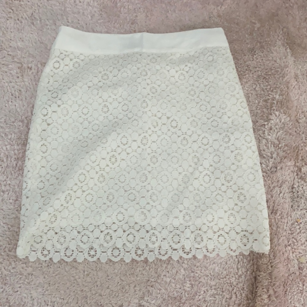 White lace skirt